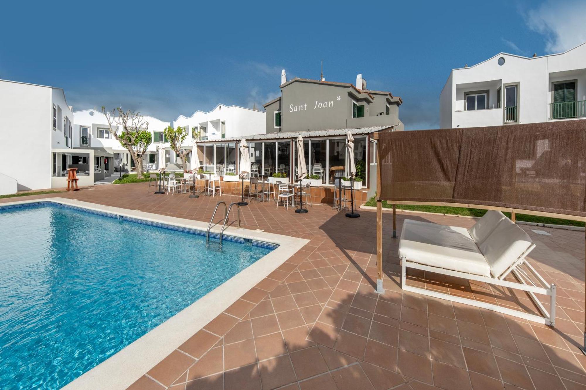 Sant Joan Apartaments - Adults Only Кала-эн-Бланес Экстерьер фото