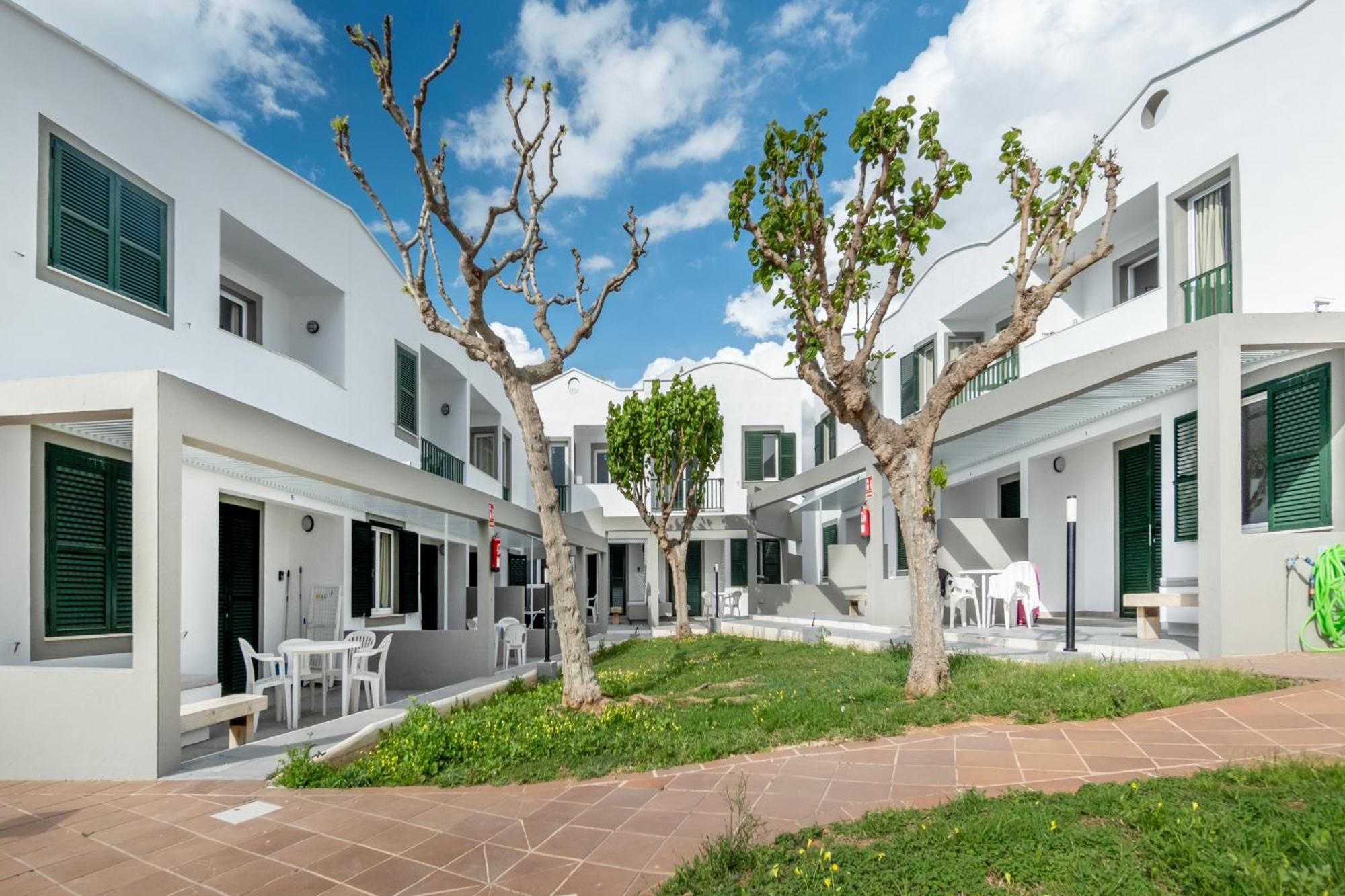 Sant Joan Apartaments - Adults Only Кала-эн-Бланес Экстерьер фото