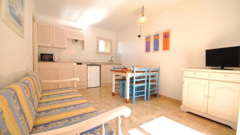 Sant Joan Apartaments - Adults Only Кала-эн-Бланес Экстерьер фото
