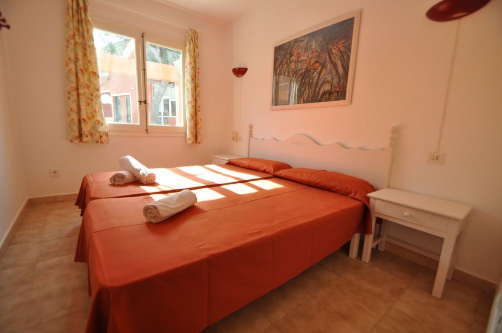 Sant Joan Apartaments - Adults Only Кала-эн-Бланес Экстерьер фото